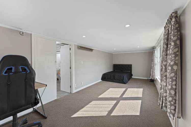 1081 Fergusson Drive Clouston Park_16