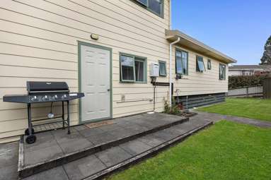 31A Coronation Road_4