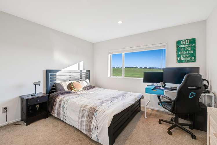 36 Butler Stoney Crescent Millwater_16