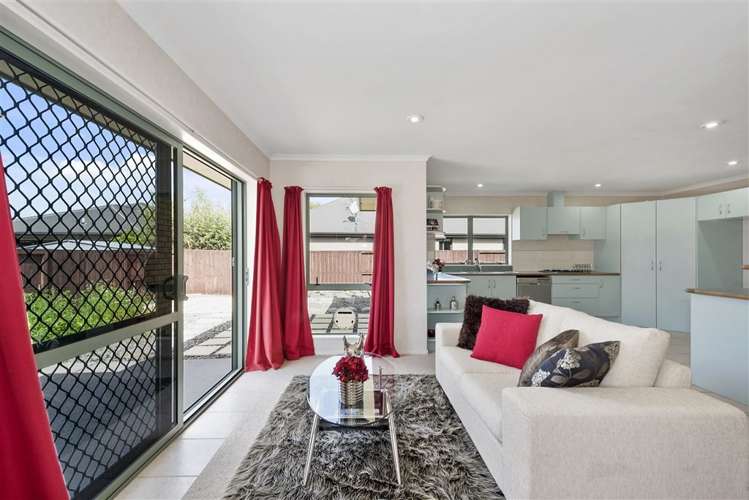 13 Westminster Place Rototuna North_22