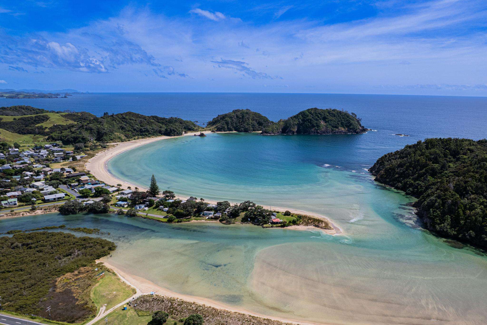 Dwell Real Estate (powered by ownly licensed REAA 2008)