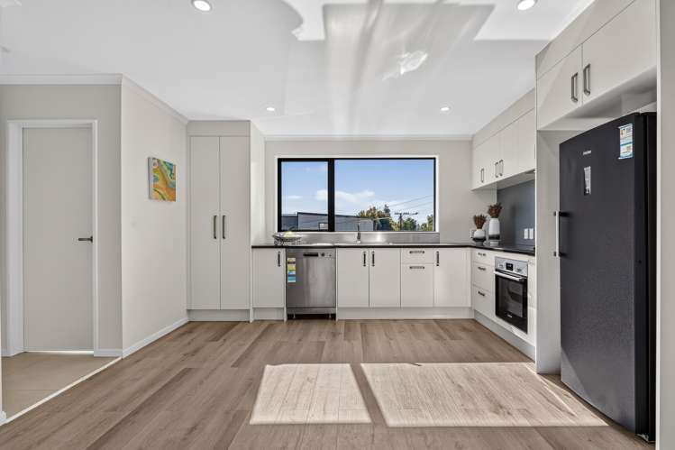 37D Erima Avenue Point England_6