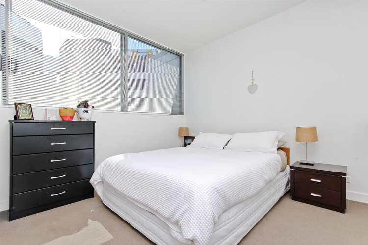 404/22 Fisher-Point Drive Auckland Central_5