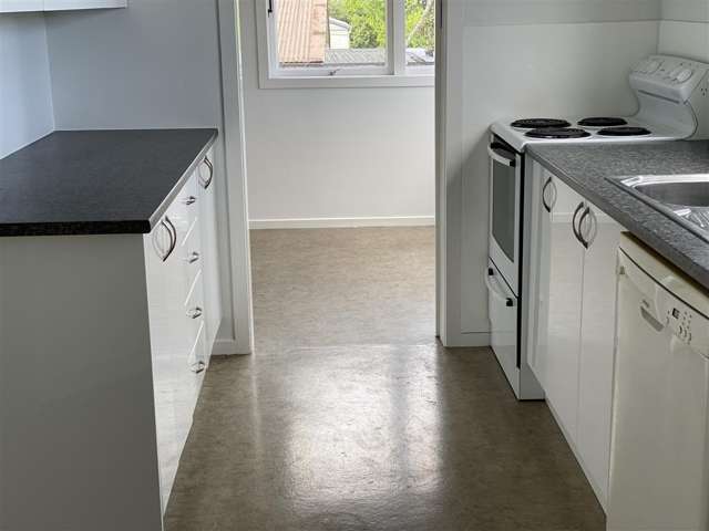 1/21 Lancaster Road 1603_3