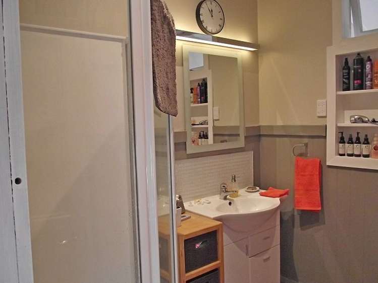 4 Garrison Street Carterton_13