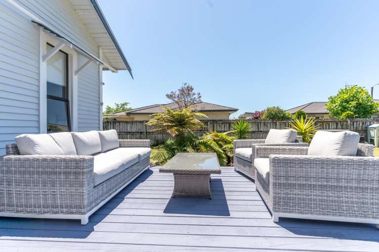 9 Garrison Street Carterton_21