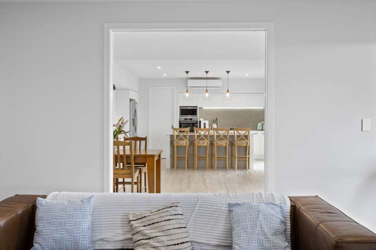 51 Baxter Michael Crescent Cambridge_8