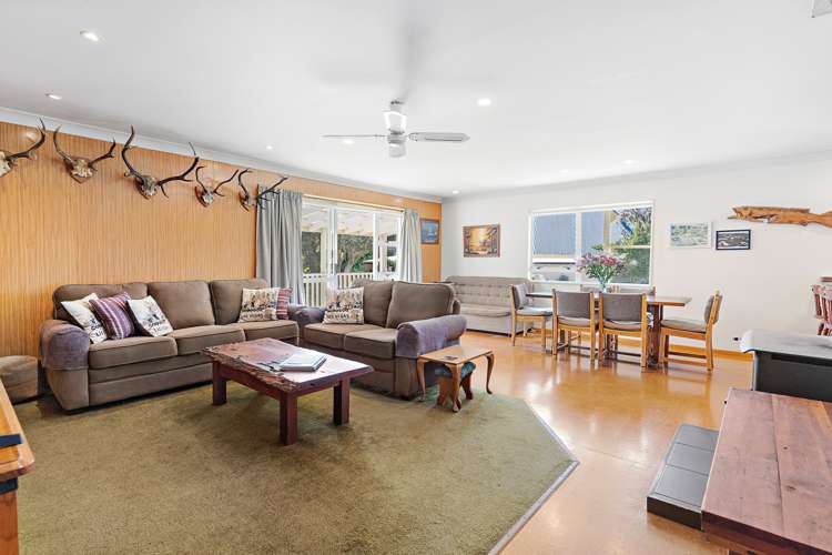 17 Te Miha Crescent Cape Palliser_5