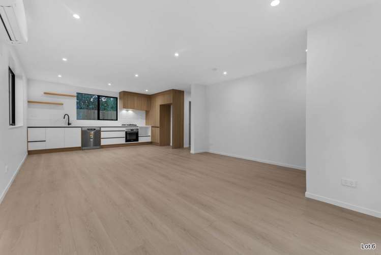 24 Leonard Road Mt Wellington_18