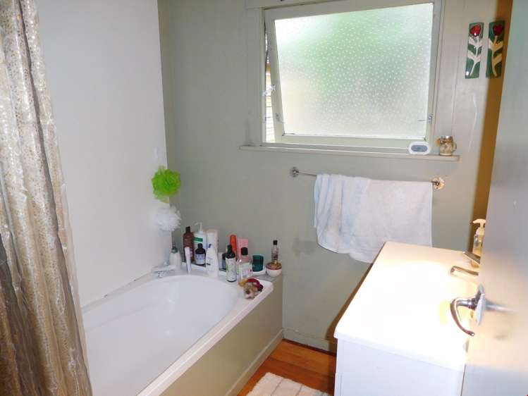 1/15 Selwyn Crescent Forrest Hill_9