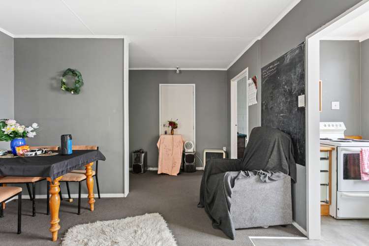 62 Awapuni Road Awapuni_16