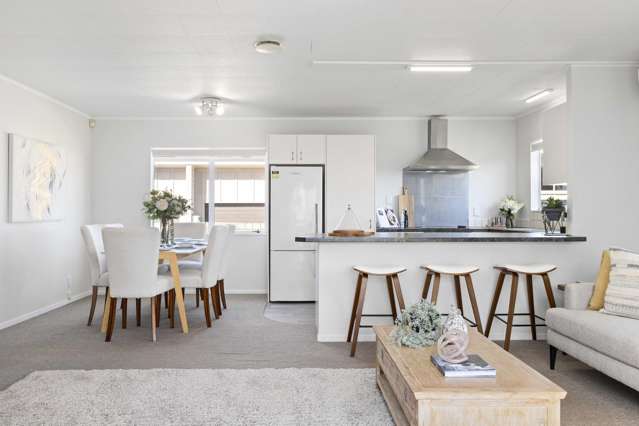 2 Duke Avenue Pukekohe_1