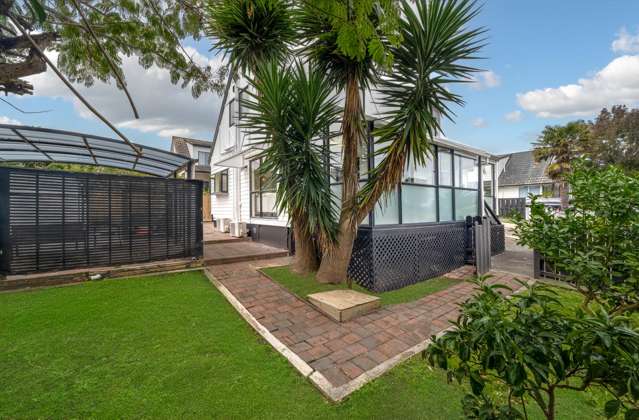 86A Aviemore Drive Highland Park_2