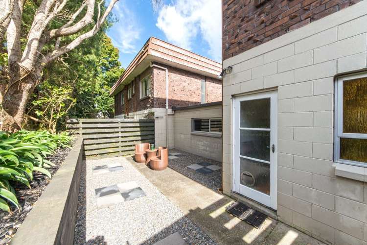 2/8 Rotomahana Terrace Remuera_12