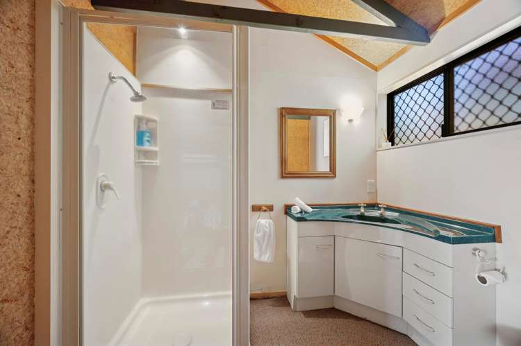 11 Te Aho Road Tongariro River_17