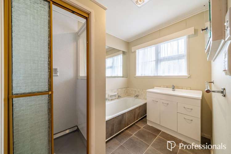 9 Hugh Duncan Street Haywards_9