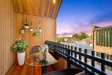 7/282 Point Chevalier Road_2