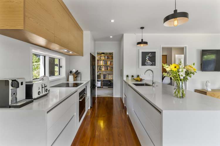 18 Karaka Street New Lynn_8