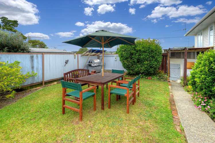 26 Kaipatiki Road Glenfield_8