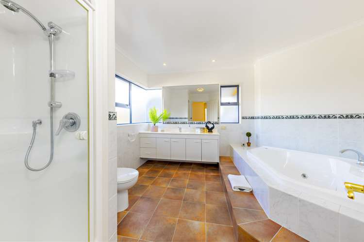 1/5 Bretton Lane Howick_13