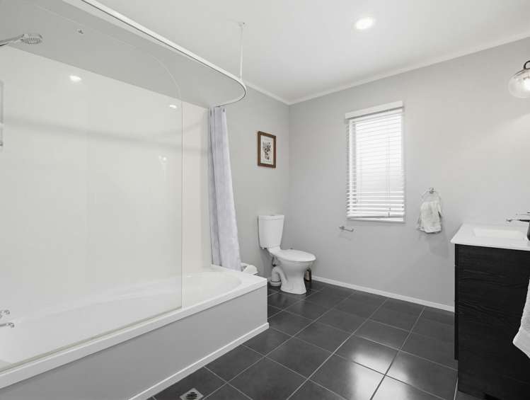 18 Westbrook Place Pomare_20