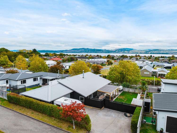 297 Tauhara Ridge Drive Richmond Heights_17