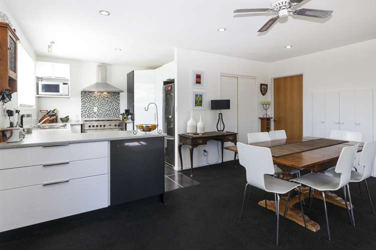 49a Harris Crescent Papanui_15