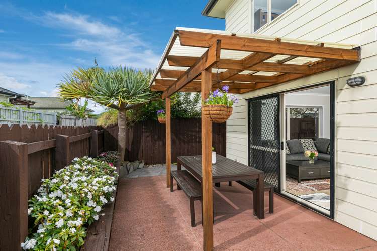 10 Lucienne Drive Ranui_17