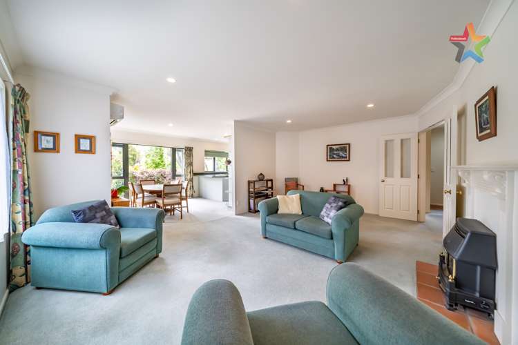 2/20 Mawson Street Waiwhetu_6