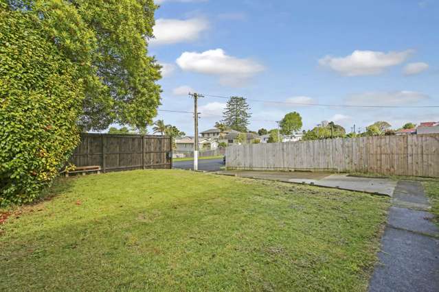 52 Churchill Avenue Manurewa_3