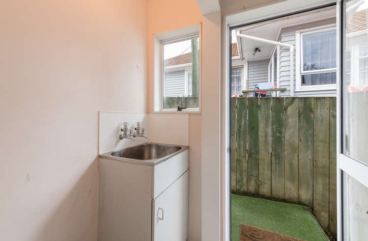 2/146 Waimea Road Nelson South_12