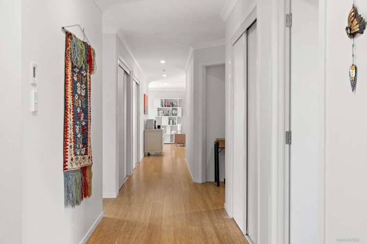 67a Esk Road Miranda_11