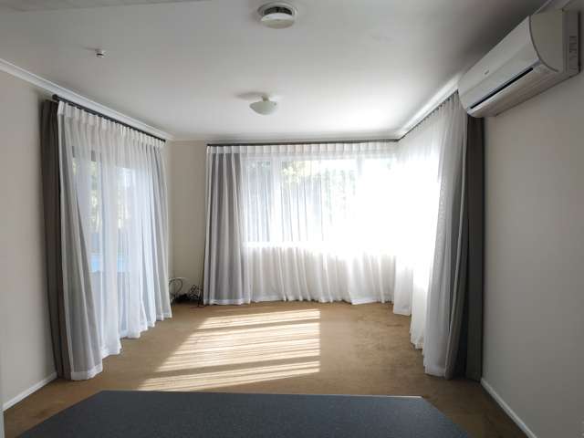 73 La Trobe Street Pakuranga Heights_1