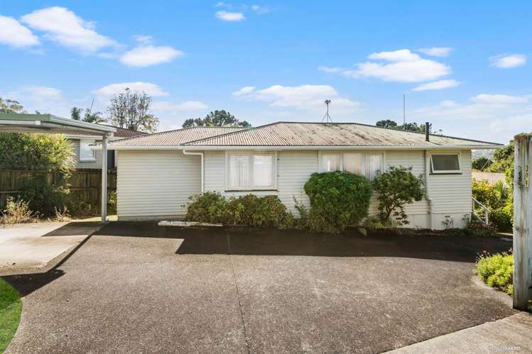 399 Wairau Road_0