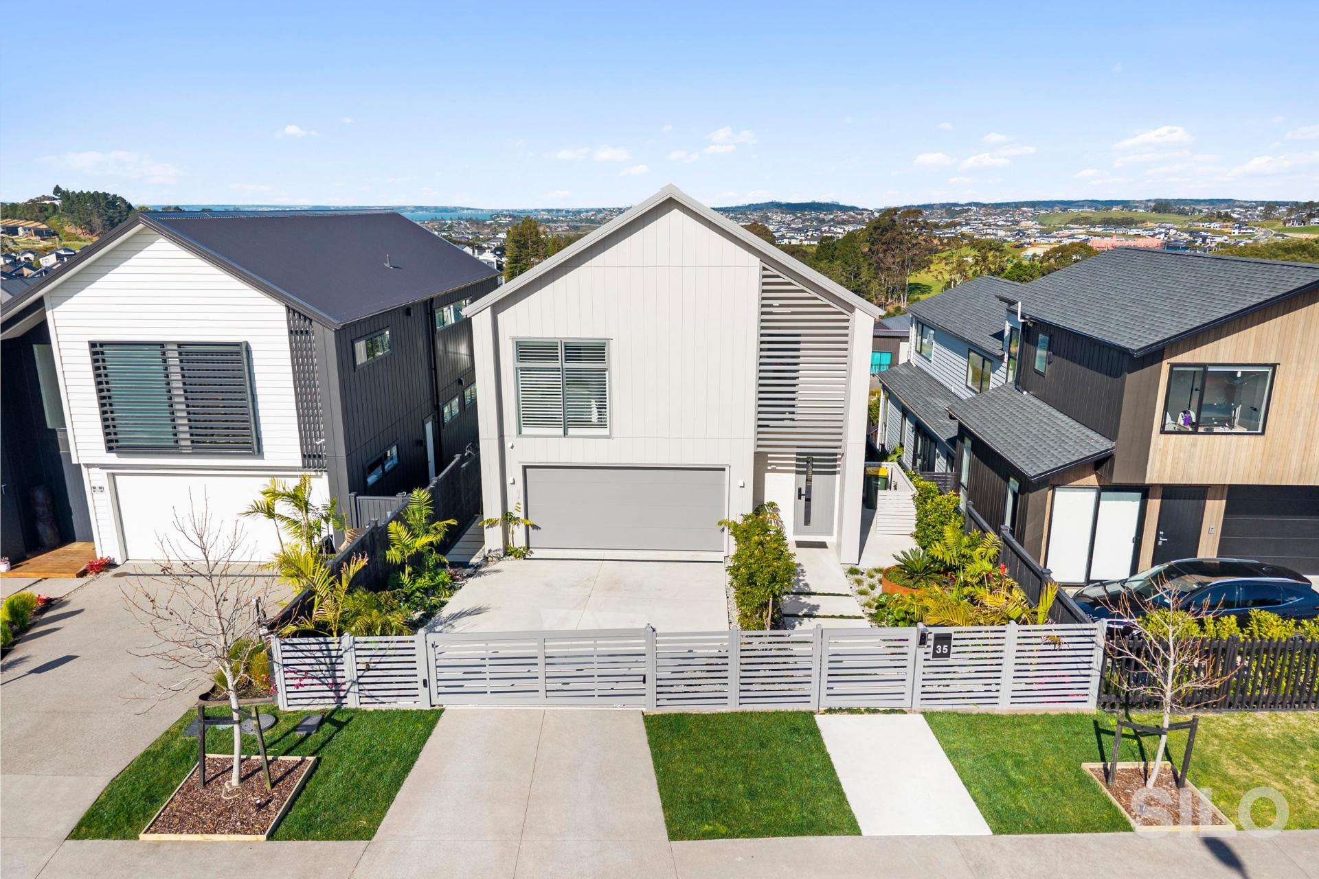 35 Kikorangi Drive Orewa_0