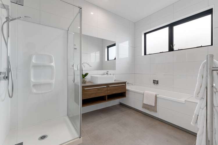 10 Karo Road Beachlands_24