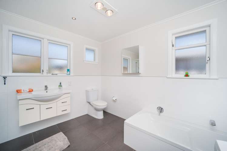 32 Aberdeen Avenue Takaro_17