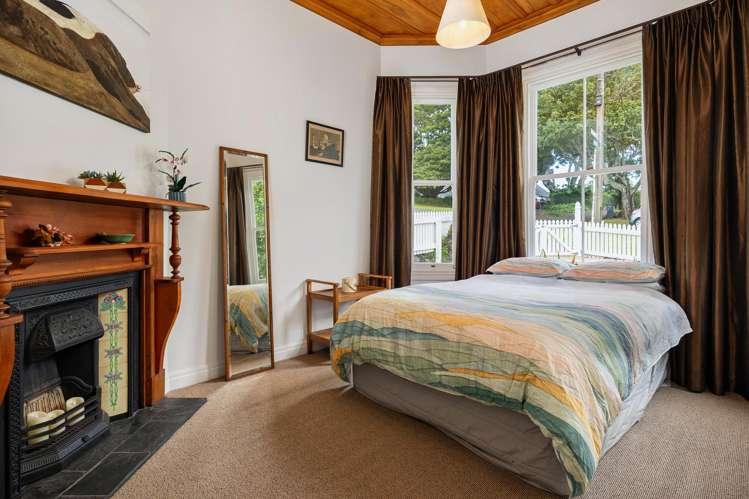 8 Summit Drive Mount Albert_22