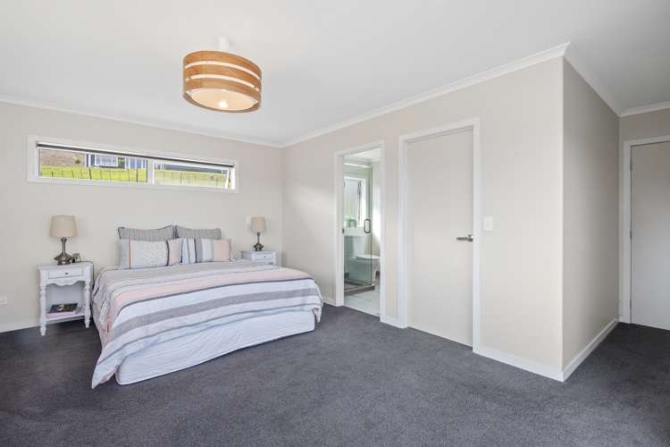 15 Niccone Place Bombay_11