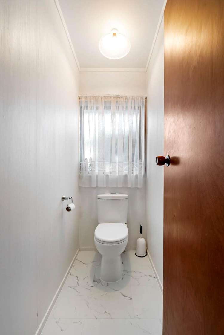 1/128 Botany Road Botany Downs_12