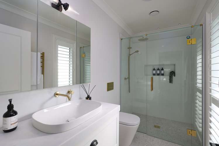 2 Penny Lane Richmond_16