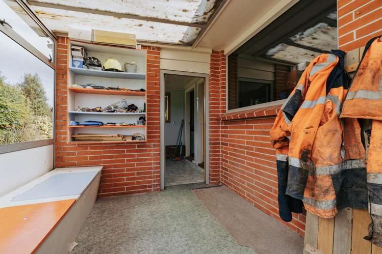 119 The Crescent Road Kaitangata_15