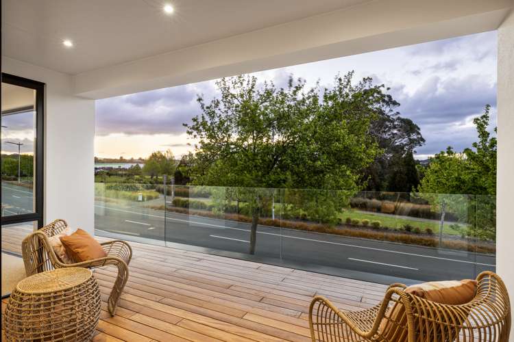 123 Lakes Boulevard Pyes Pa_11