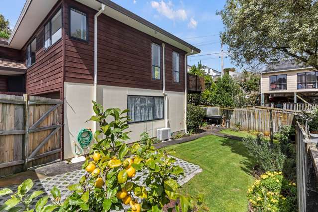 1/129a Manuka Road Bayview_1