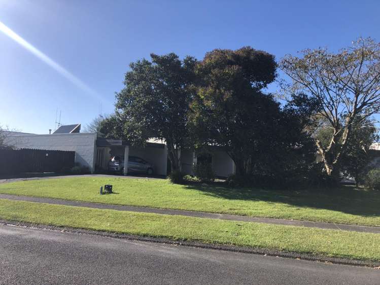 1B Lovelock Place 10458_11