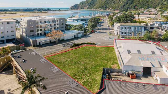 Land, buildings & development potential