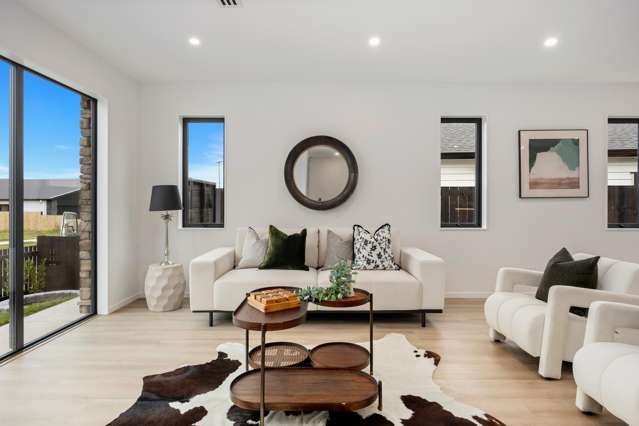 25 Tukutata Crescent Milldale_1