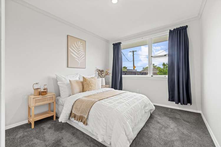 379 Breezes Road Aranui_8