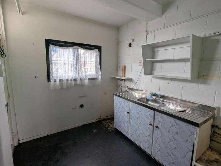 583 Fergusson Drive Upper Hutt_3
