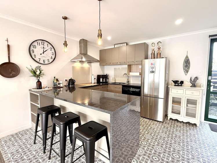 45 Edinburgh Crescent Waikiwi_13